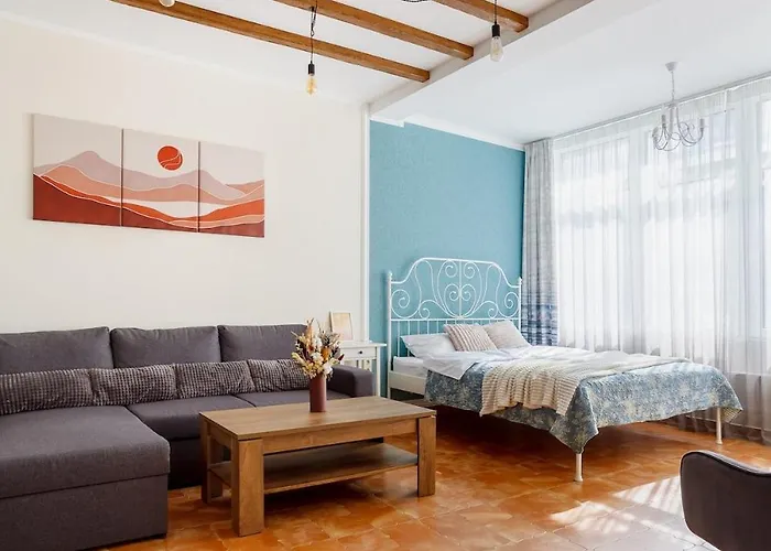 Tuscan Inspiration In Arcadia * Odessza